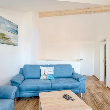 Holiday home Seewolke 6 *